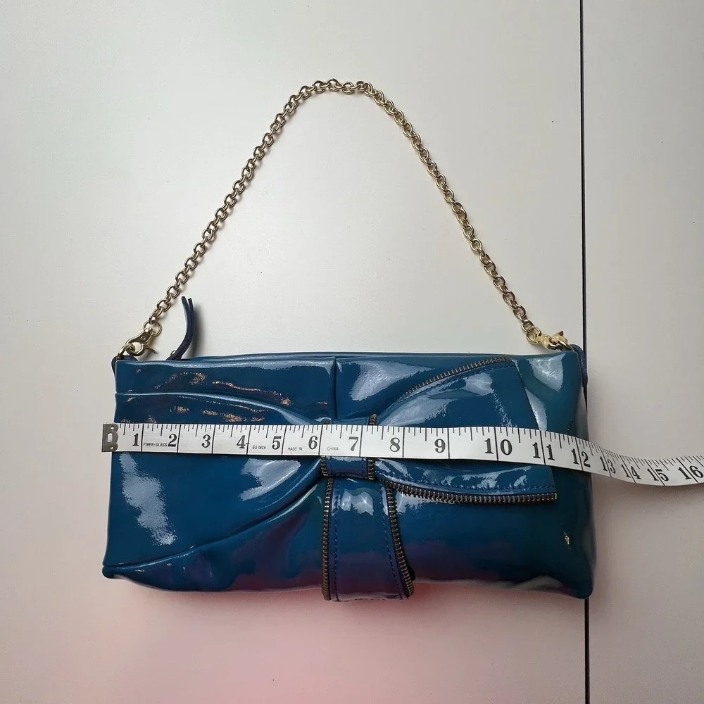 Roberta Gandolfi Italy Blue Patent Leather Chain Strap Purse Zipper Detail